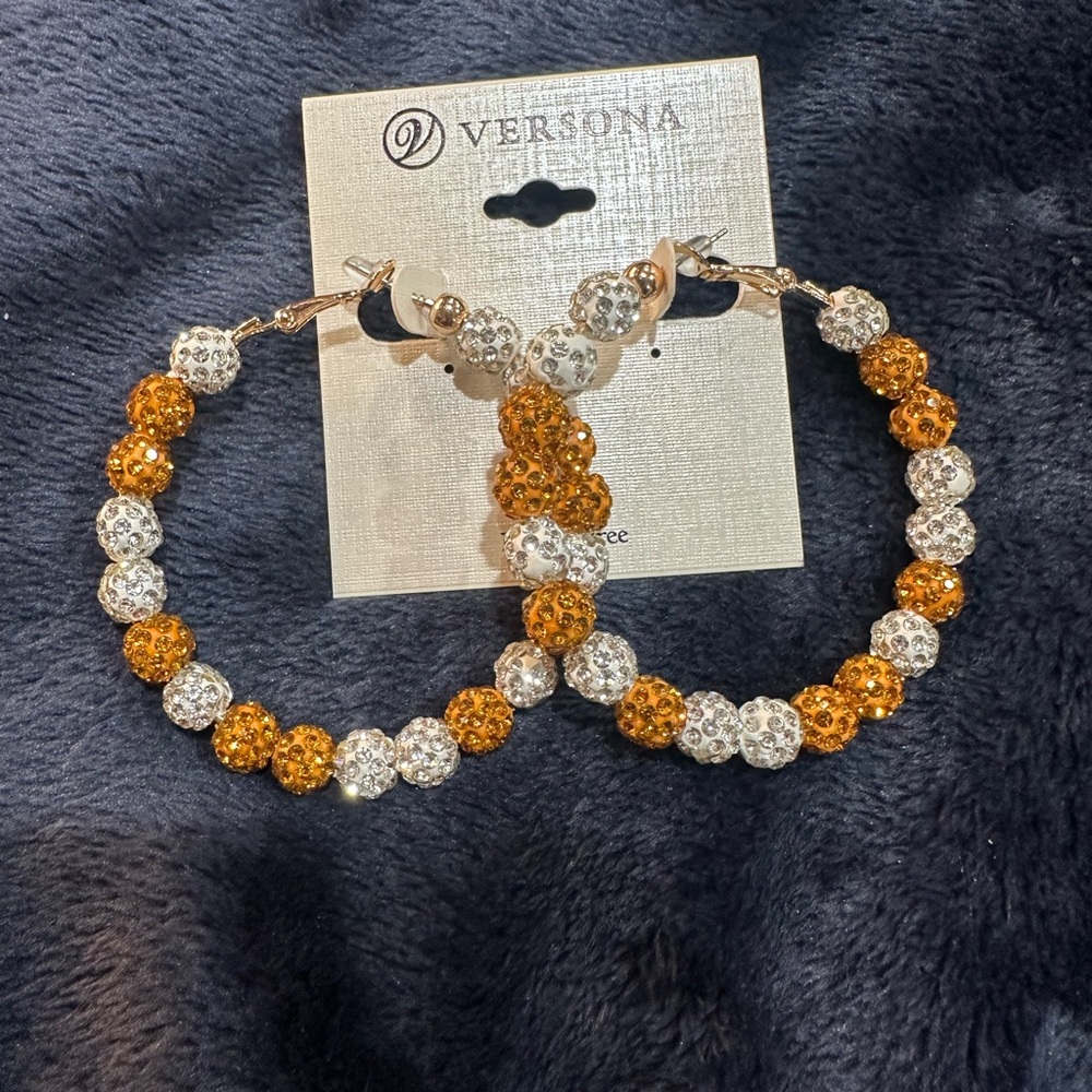 Versona earrings.